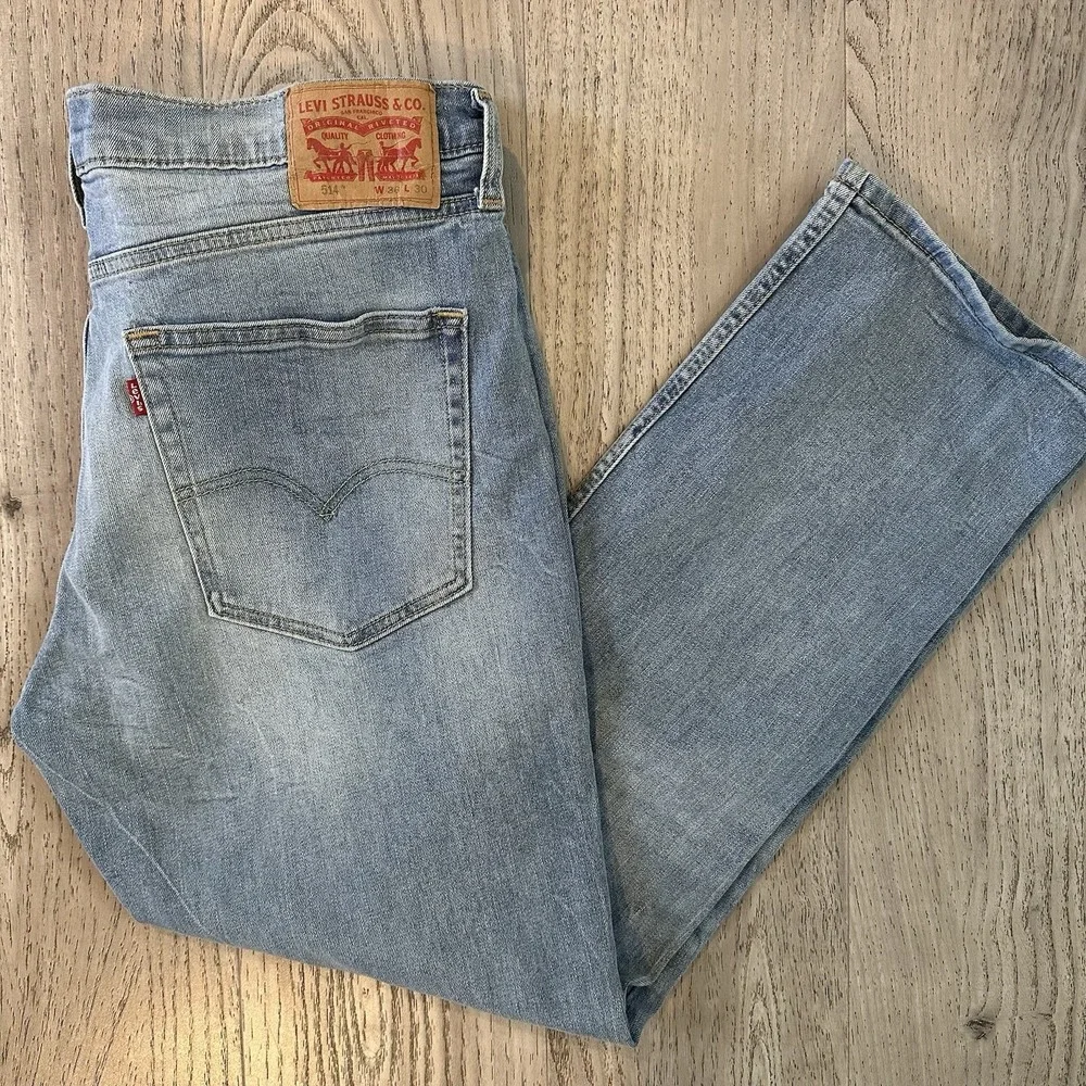 Levis 514 Mens Jeans 36X30 Blue Straight Cotton‎ Medium Wash Denim Inseam 26